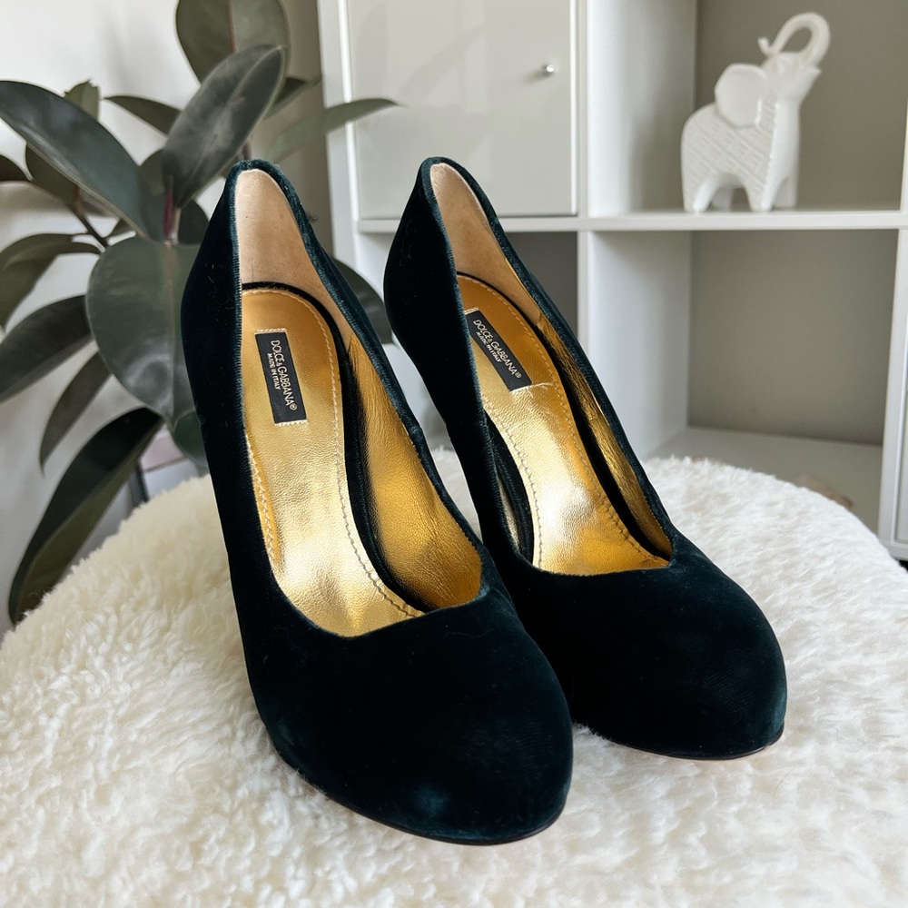 DOLCE & GABBANA GREEN VELVET HIGH HEELS